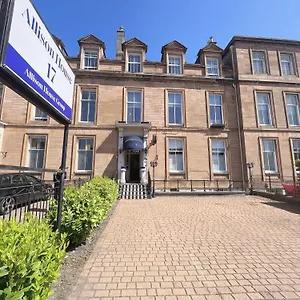 3* Pensión Allison House 17